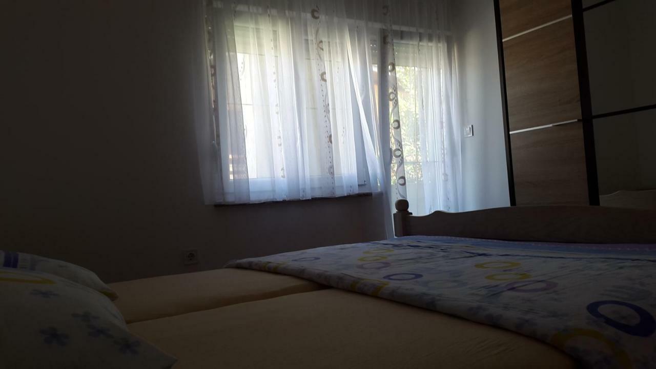 Apartmani Lamani Bibinje Ngoại thất bức ảnh