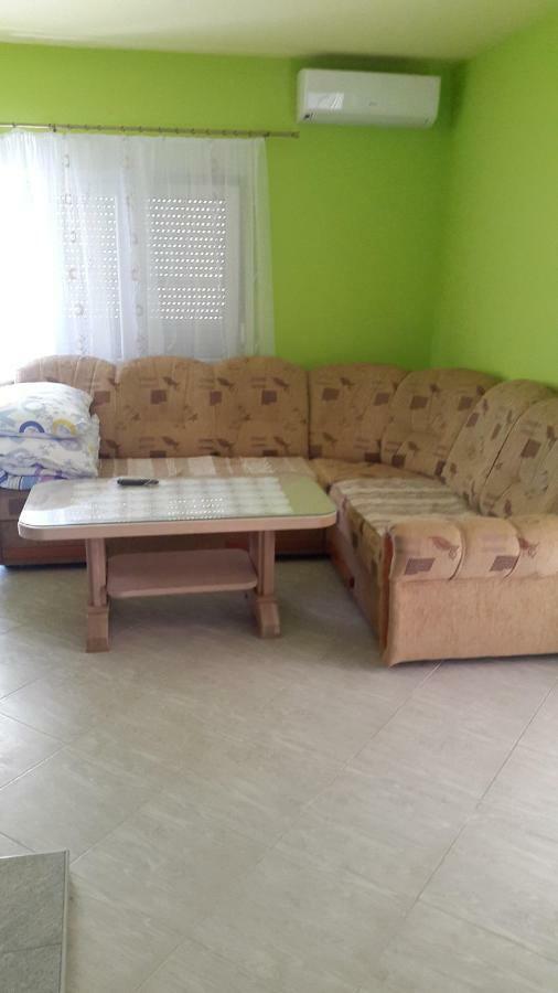 Apartmani Lamani Bibinje Ngoại thất bức ảnh