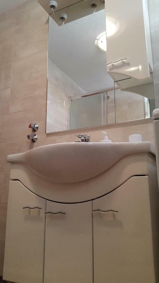 Apartmani Lamani Bibinje Ngoại thất bức ảnh