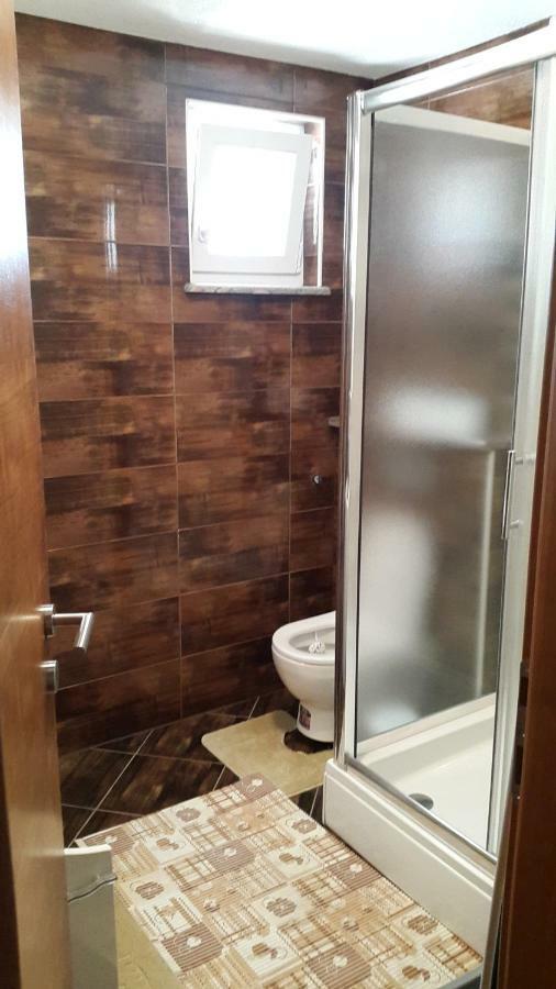 Apartmani Lamani Bibinje Ngoại thất bức ảnh