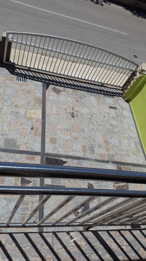 Apartmani Lamani Bibinje Ngoại thất bức ảnh