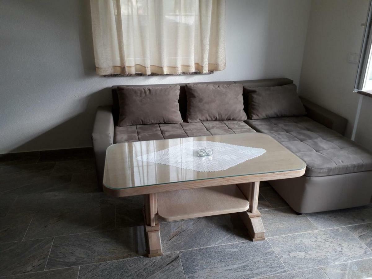 Apartmani Lamani Bibinje Ngoại thất bức ảnh